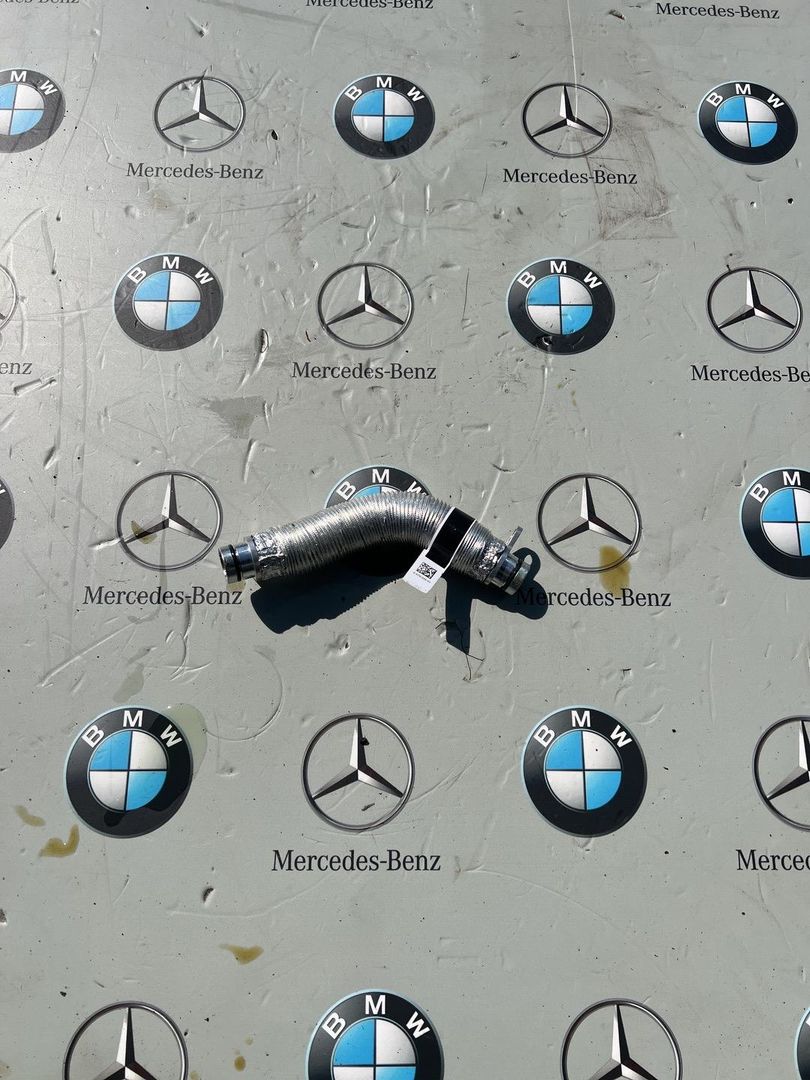 трубка охлаждающей жидкости BMW 8 серия G14/G15 [рестайлинг] 2022, 3.0 л., B58B30C, бензин, АКПП, c36, купе, полный привод, 8679020