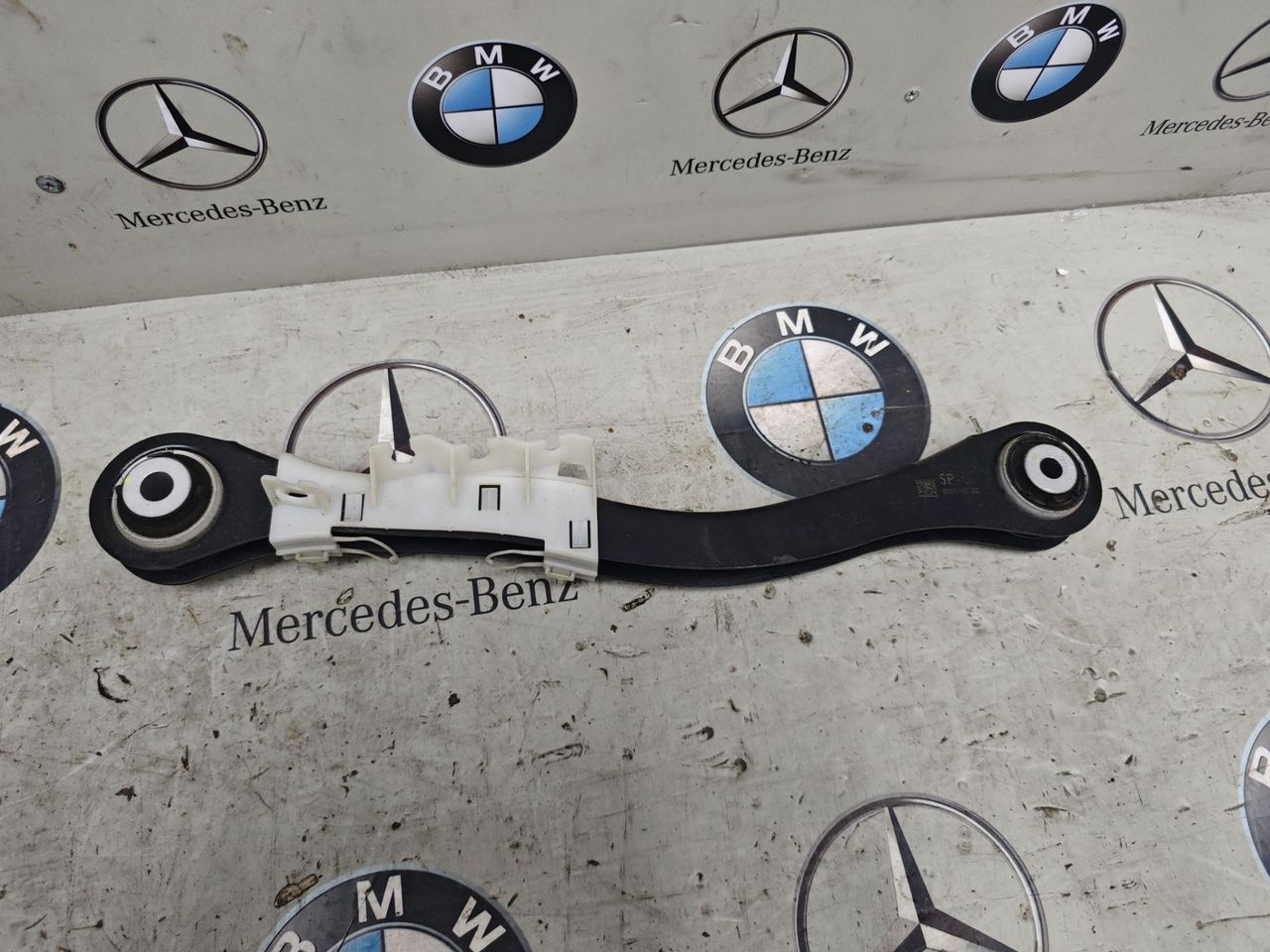 рычаг задний левый BMW XM G09 2023, 4.4 л., бензин, c5y, полный привод, 8091187