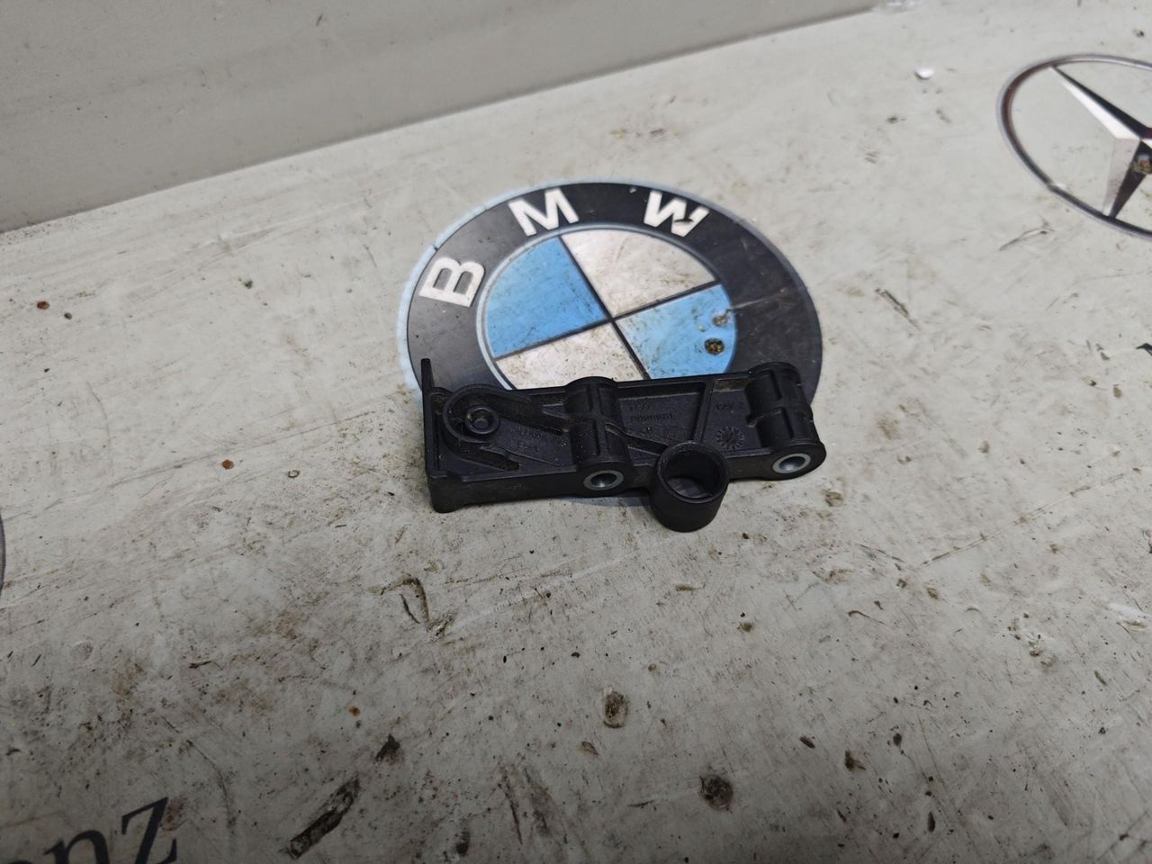 кронштейн радиатора BMW XM G09 2023, 4.4 л., бензин, c5y, полный привод, 8090681