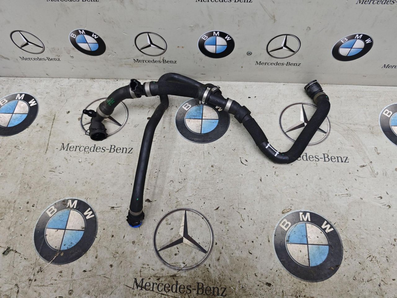 патрубок радиатора BMW XM G09 2023, 4.4 л., бензин, c5y, полный привод, 5A5E6D7