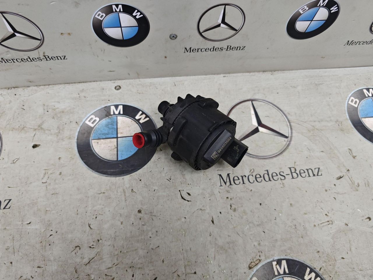 насос антифриза дополнительный BMW XM G09 2023, 4.4 л., бензин, c5y, полный привод, 9455035