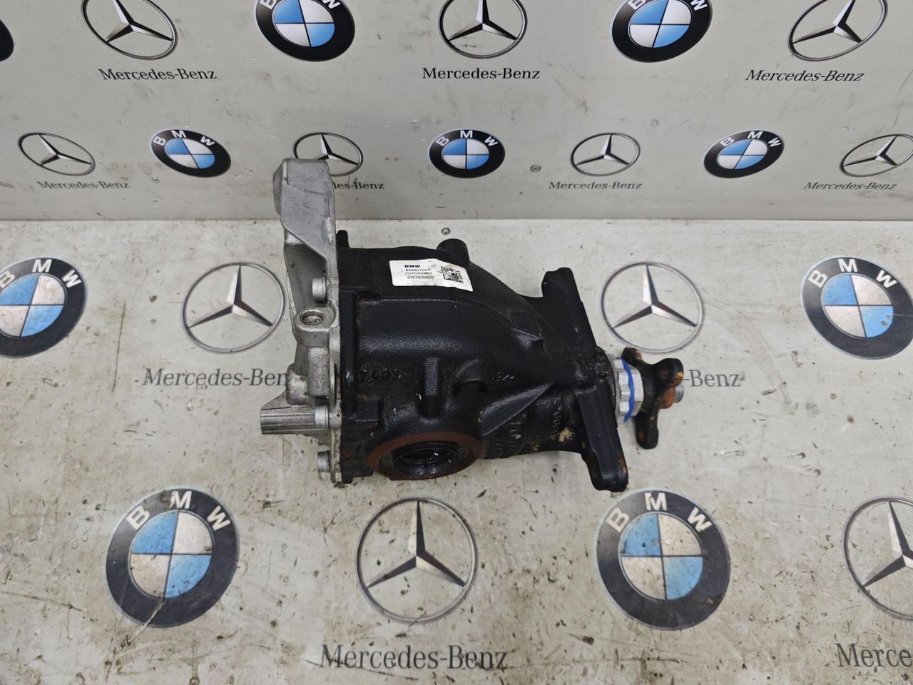 редуктор заднего моста BMW X3 G01 [рестайлинг] 2023, 2.0 л., бензин, a300, 8655015