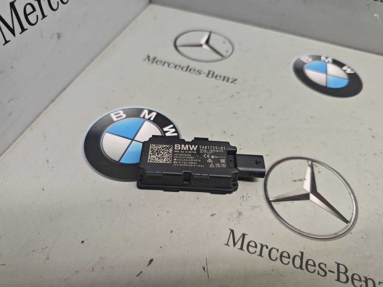 Антенна системы комфортного доступа BMW XM G09 2023, 4.4 л., бензин, c5y, полный привод, 5A81725