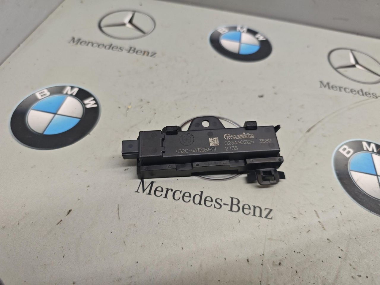 антенна BMW XM G09 2023, 4.4 л., бензин, c5y, полный привод, 5A1D0B1