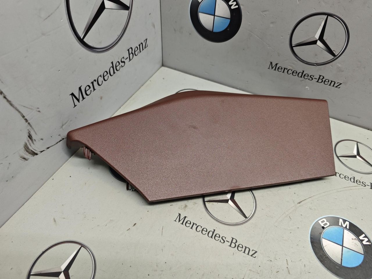 пластик BMW XM G09 2023, 4.4 л., бензин, c5y, полный привод, 9873543