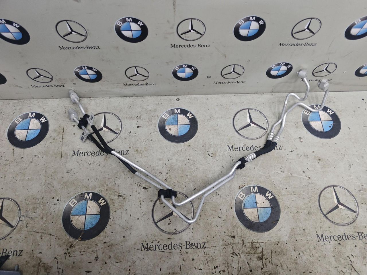 трубка кондиционера BMW XM G09 2023, 4.4 л., бензин, c5y, полный привод, 9872519, 9872520