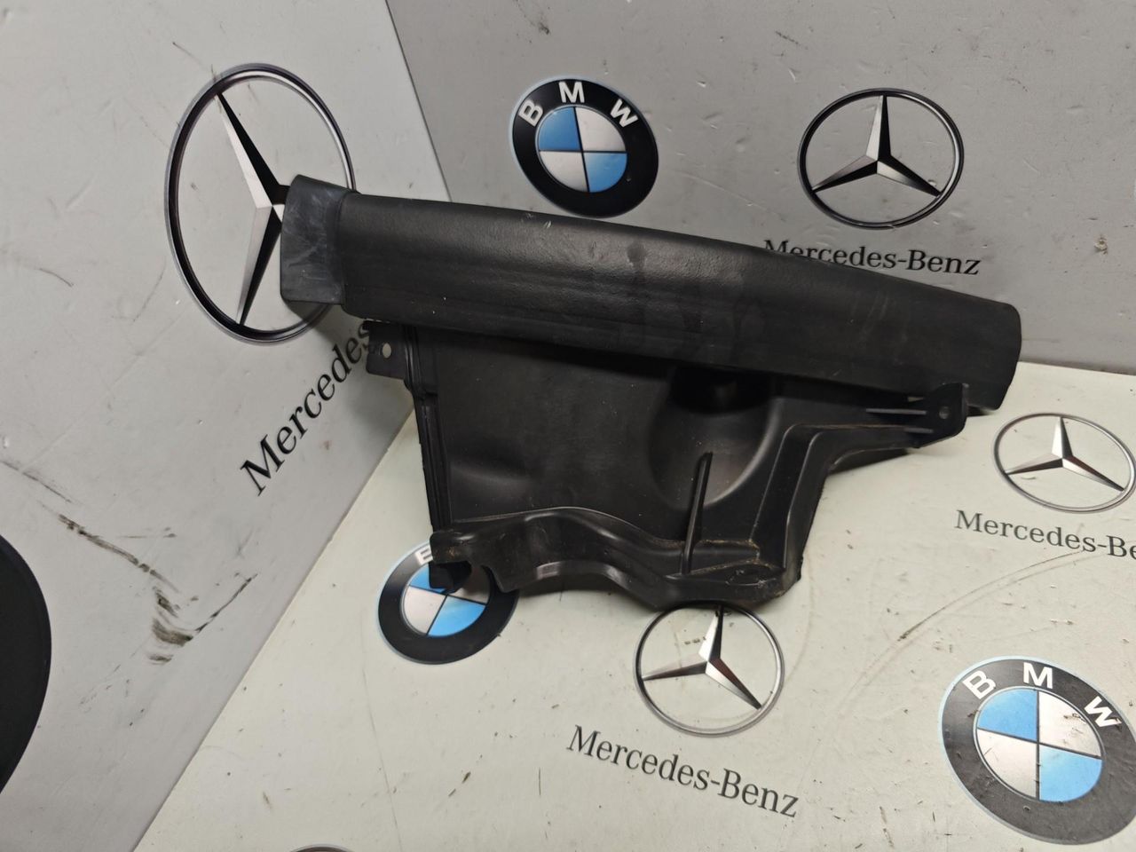 перегородка BMW XM G09 2023, 4.4 л., бензин, c5y, полный привод, 7424943