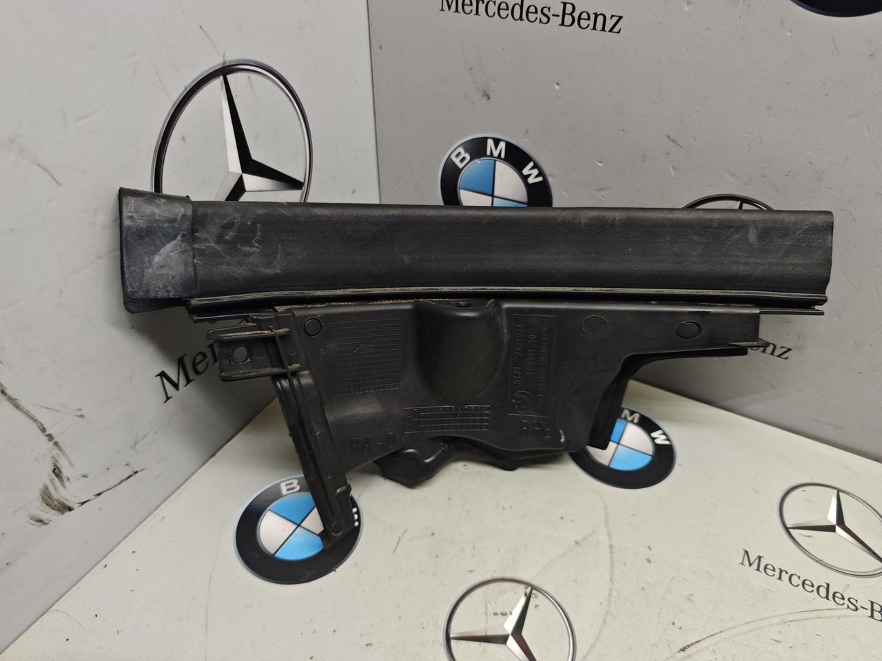 перегородка BMW XM G09 2023, 4.4 л., бензин, c5y, полный привод, 7424944