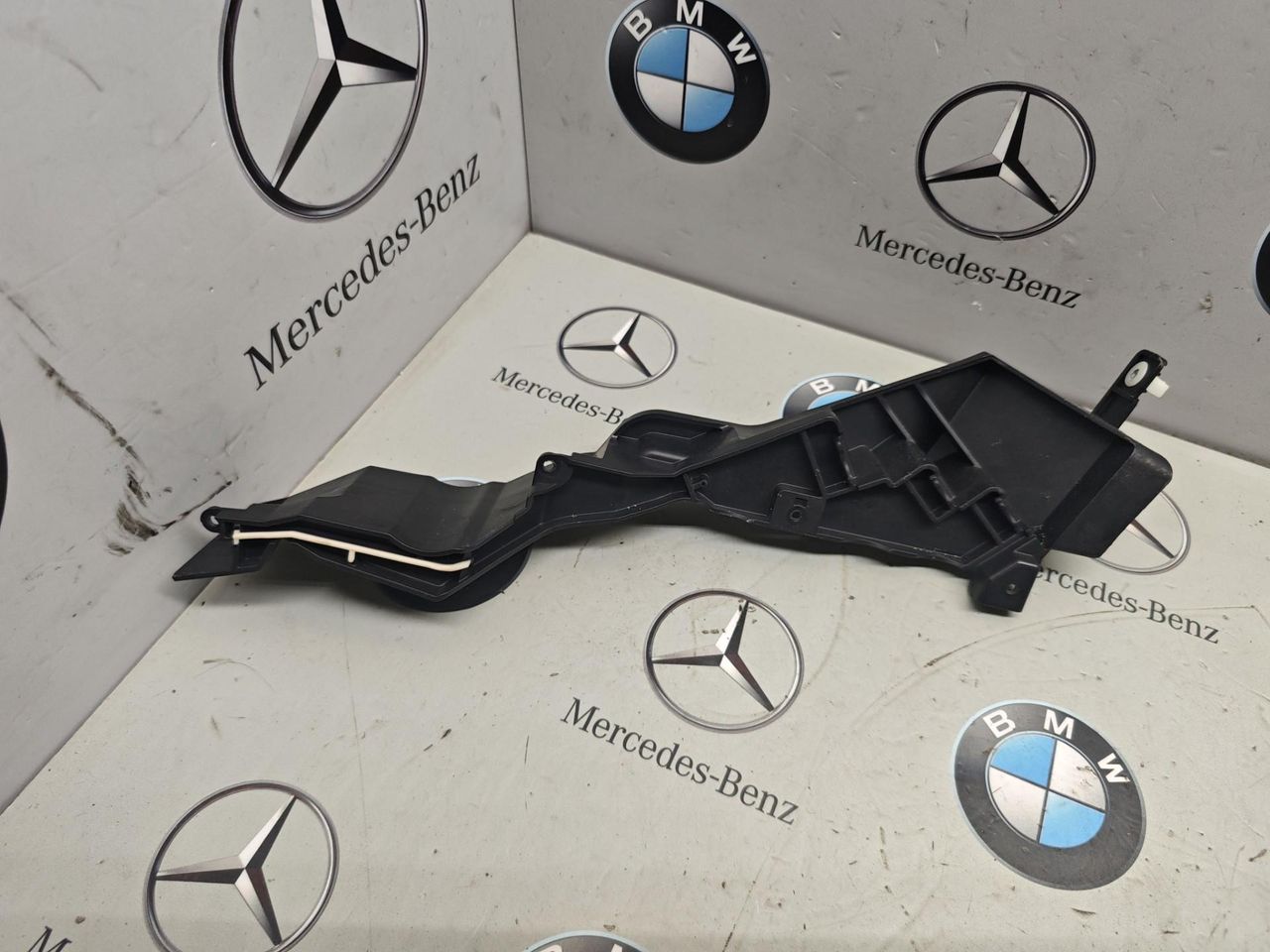 перегородка BMW XM G09 2023, 4.4 л., бензин, c5y, полный привод, 5A2DB80