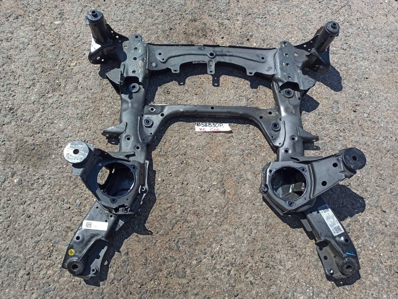 балка подвески передняя (подрамник) BMW X6 G06 [рестайлинг] 2023, 3.0 л., бензин, a96, полный привод, 6884852