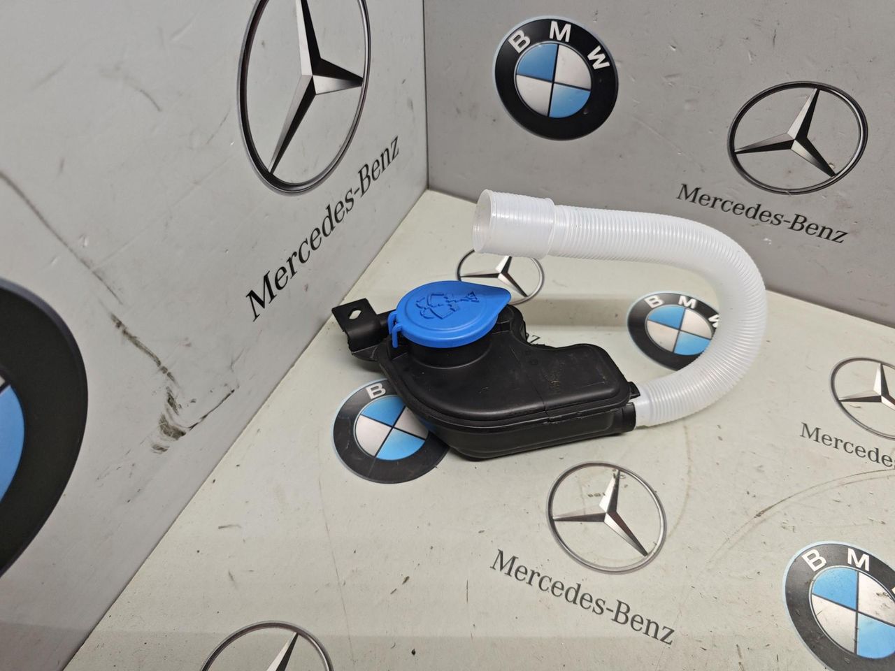 горловина бачка омывателя BMW XM G09 2023, 4.4 л., бензин, c5y, полный привод, 7434868