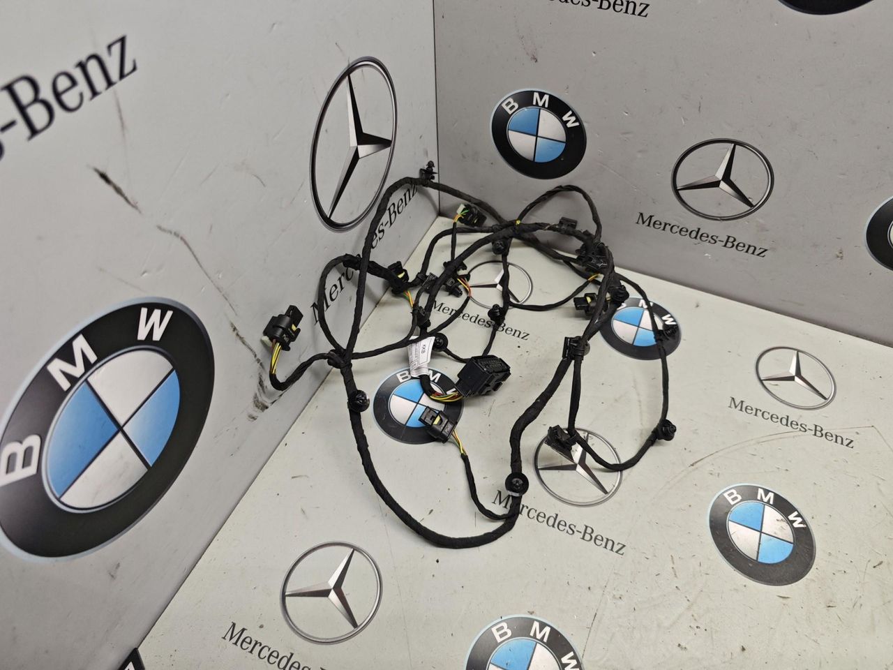 проводка датчиков парковки BMW XM G09 2023, 4.4 л., бензин, c5y, полный привод, 5A75A94, 5A75A89