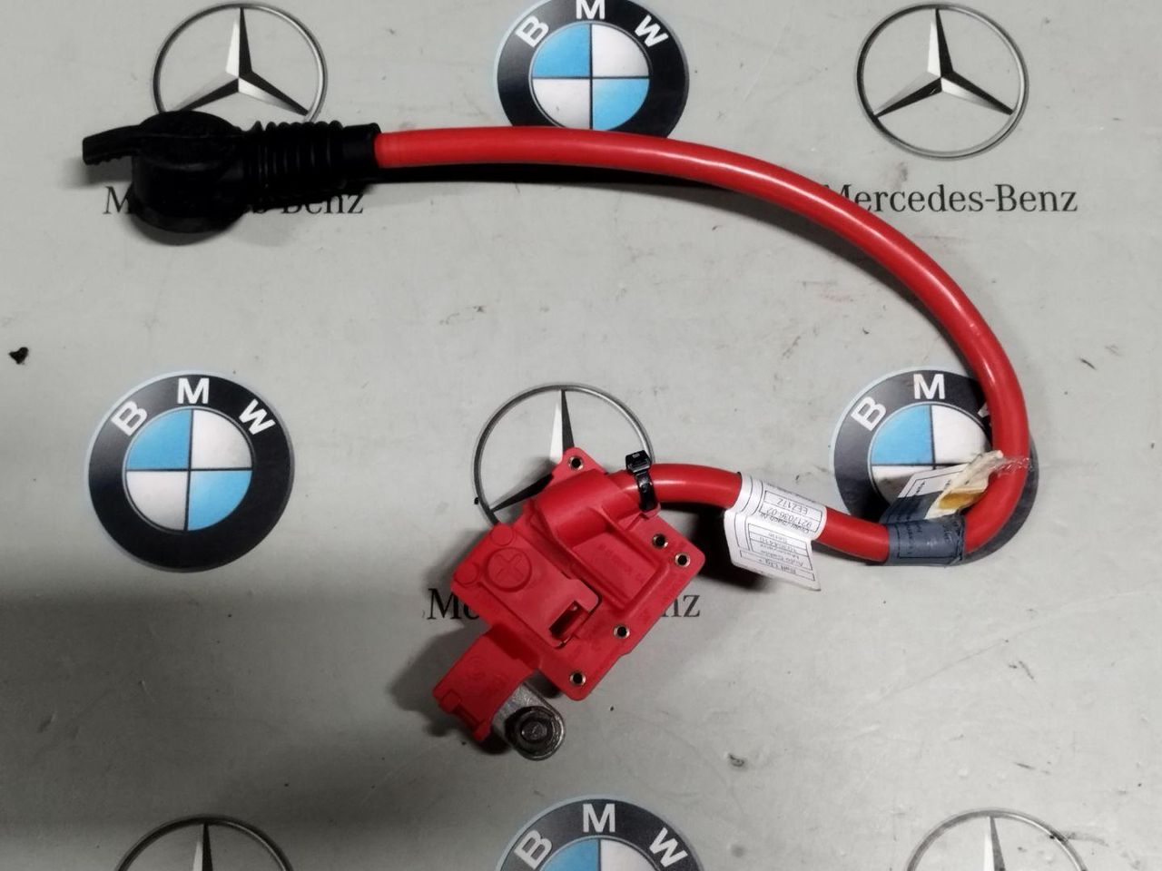 клемма аккумулятора плюс BMW 6 серия F06/F12/F13 2014, 3.0 л., бензин, 9217036