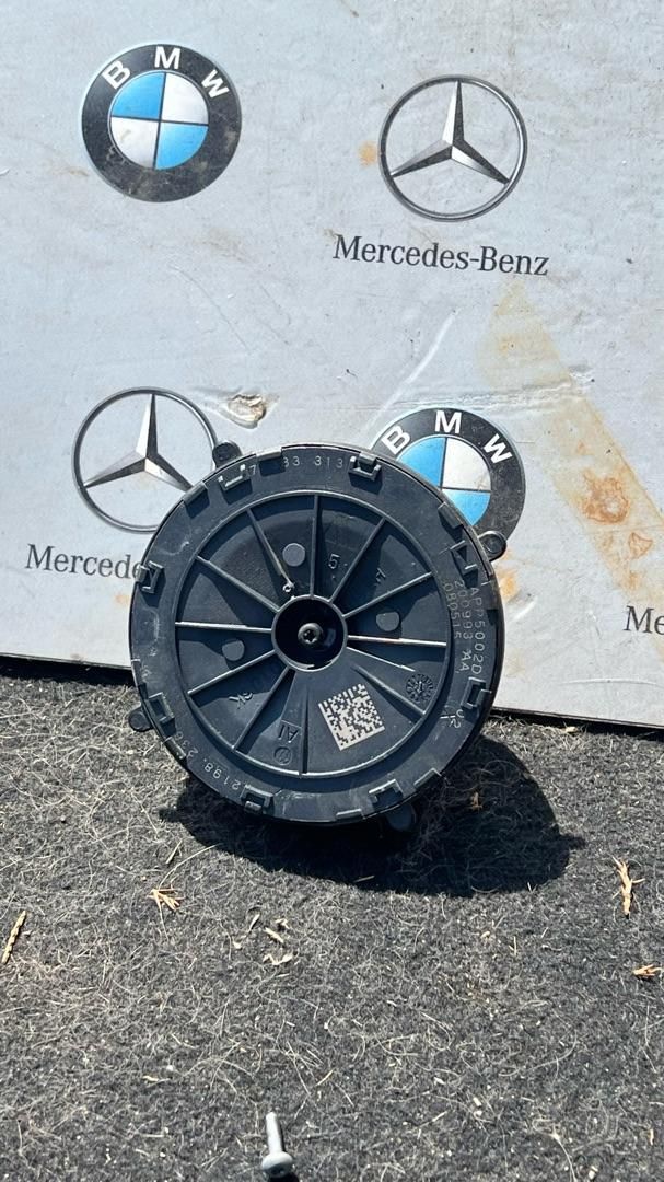 электромоторчик зеркала наружнего BMW 2 серия Active Tourer F45 2015, 1.5 л., B38 A15 A, бензин, 7383313