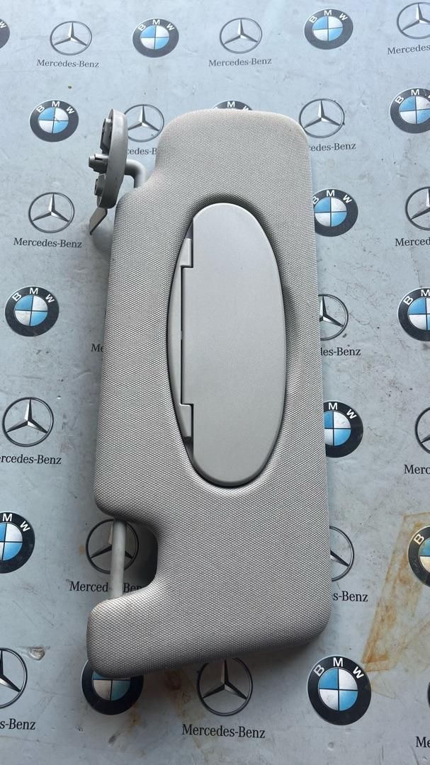 козырек солнцезащитный BMW i3 L01 2015