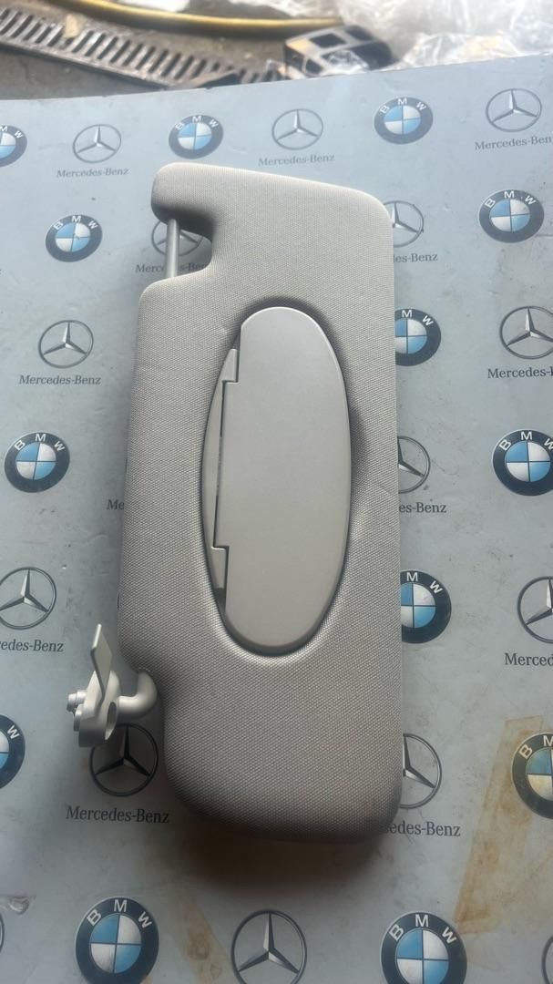 козырек солнцезащитный BMW i3 L01 2015