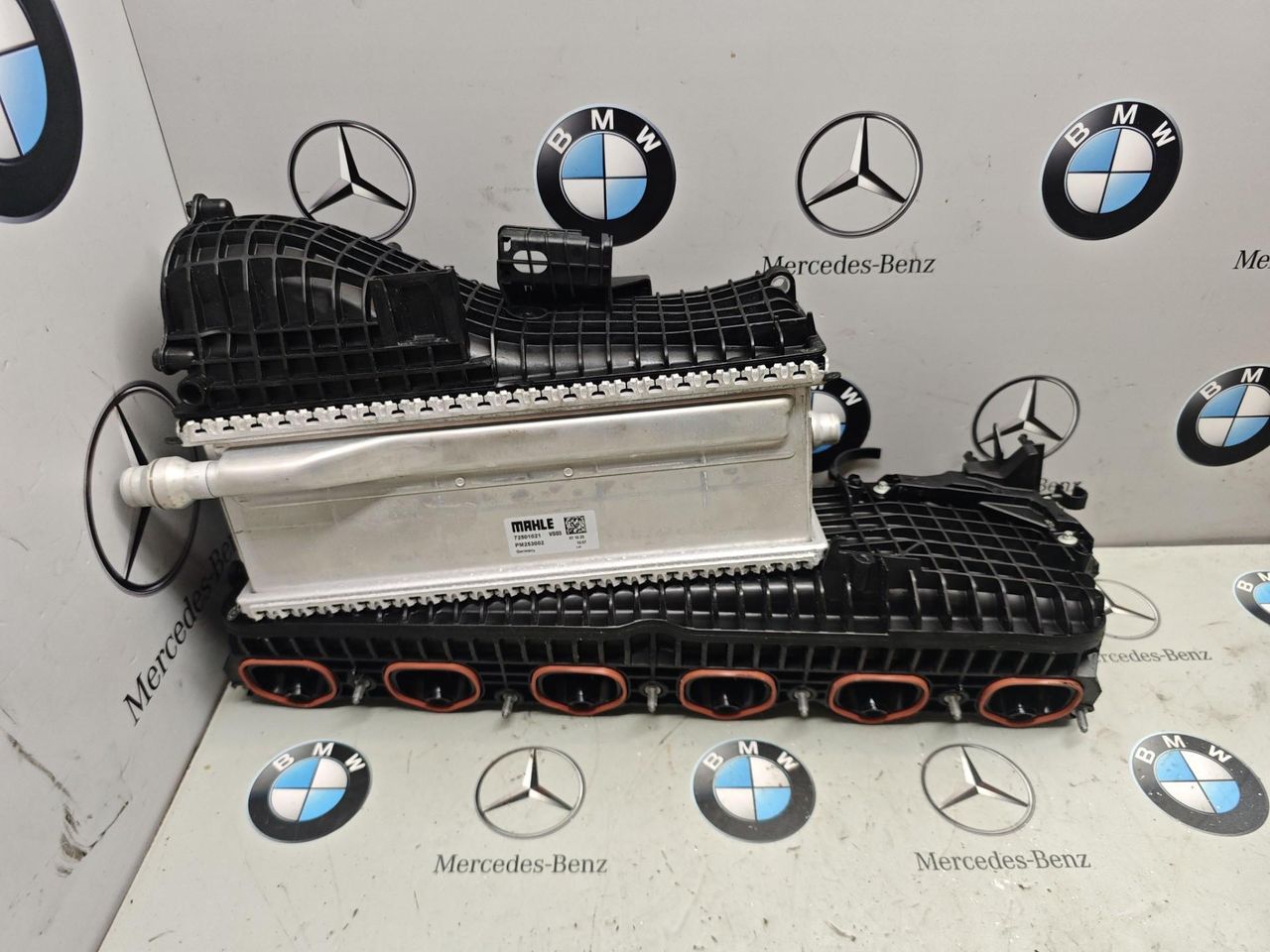 коллектор впускной BMW X5 G05 [рестайлинг] 2023, 3.0 л., бензин, c4p, полный привод, 7952861