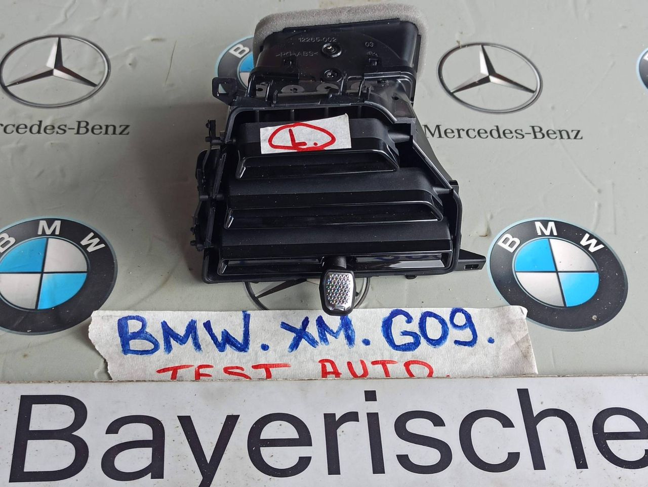 дефлектор обдува салона BMW XM G09 2023, 4.4 л., бензин, электро, c5y, 5A4F82307, 5A46264