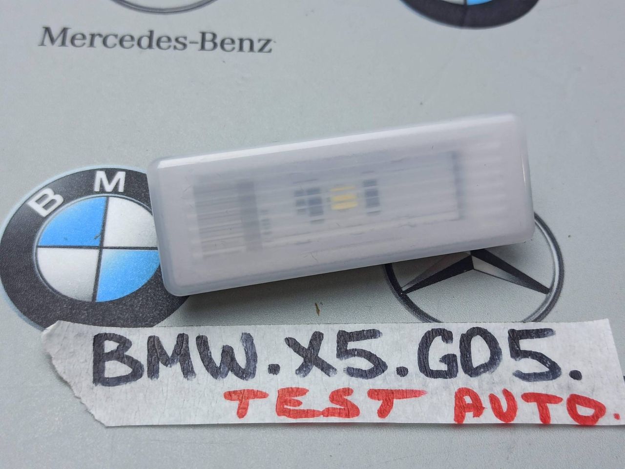 фонарь салона (плафон) BMW X5 G05 [рестайлинг] 2023, 4.4 л., S68B44A, бензин, c4p, 9313574