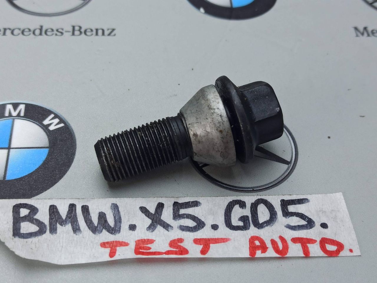 болт колесный BMW X5 G05 [рестайлинг] 2023, 4.4 л., S68B44A, бензин, c4p