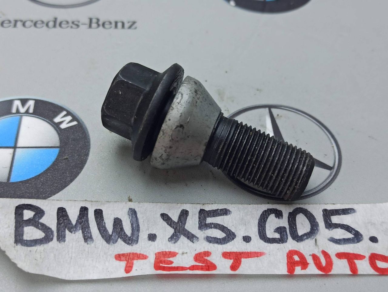 болт колесный BMW X5 G05 [рестайлинг] 2023, 4.4 л., S68B44A, бензин, c4p