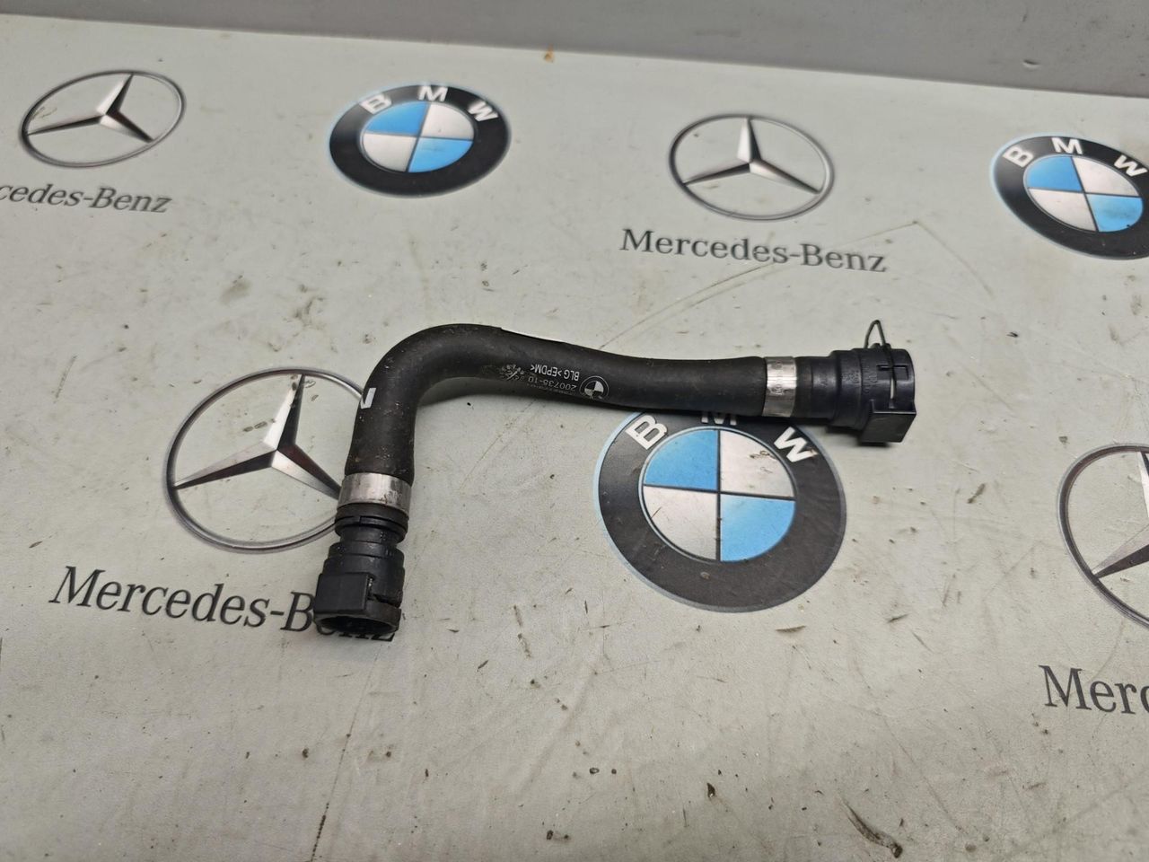 патрубок радиатора BMW X5 G05 [рестайлинг] 2023, 3.0 л., бензин, c4p, полный привод, 7562173