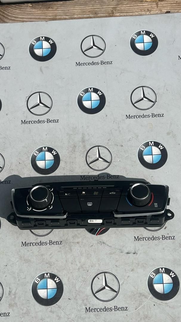блок управления печки / климат-контроля BMW 2 серия Active Tourer F45 2015, 2.0 л., B48 A20 A, бензин, 9357785 - фото №1