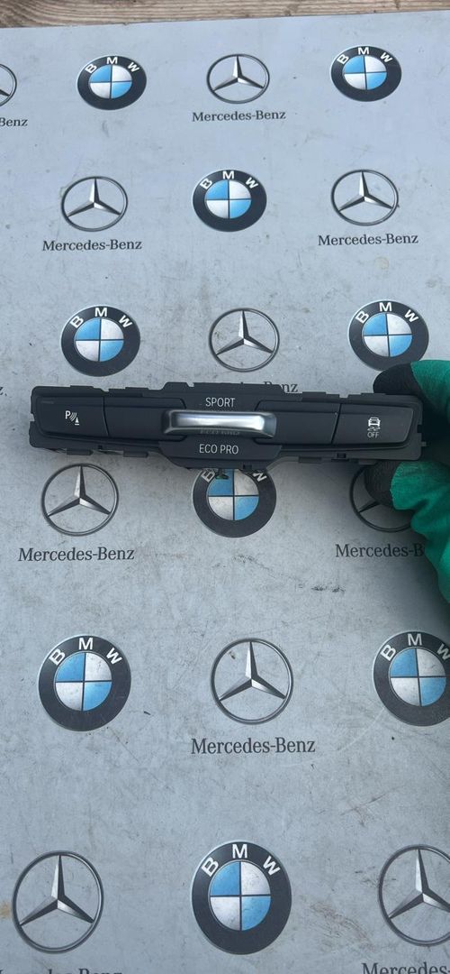 кнопка (выключатель) BMW 2 серия Active Tourer F45 2015, 2.0 л., B48 A20 A, бензин, 9323941 - фото №1
