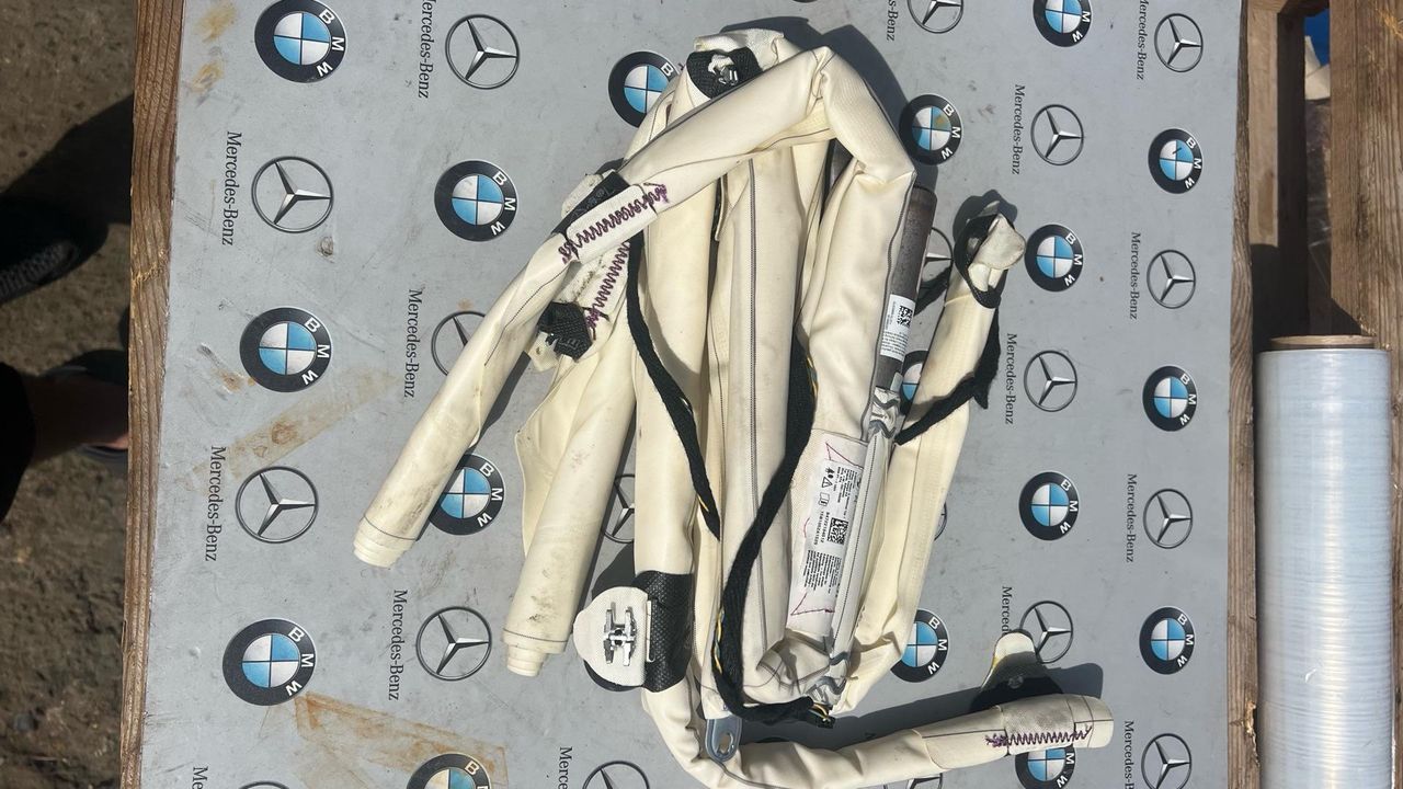 подушка безопасности боковая (шторка) BMW 4 серия F32/F33/F36 2014, 2.0 л., бензин, 7221045 - фото №1