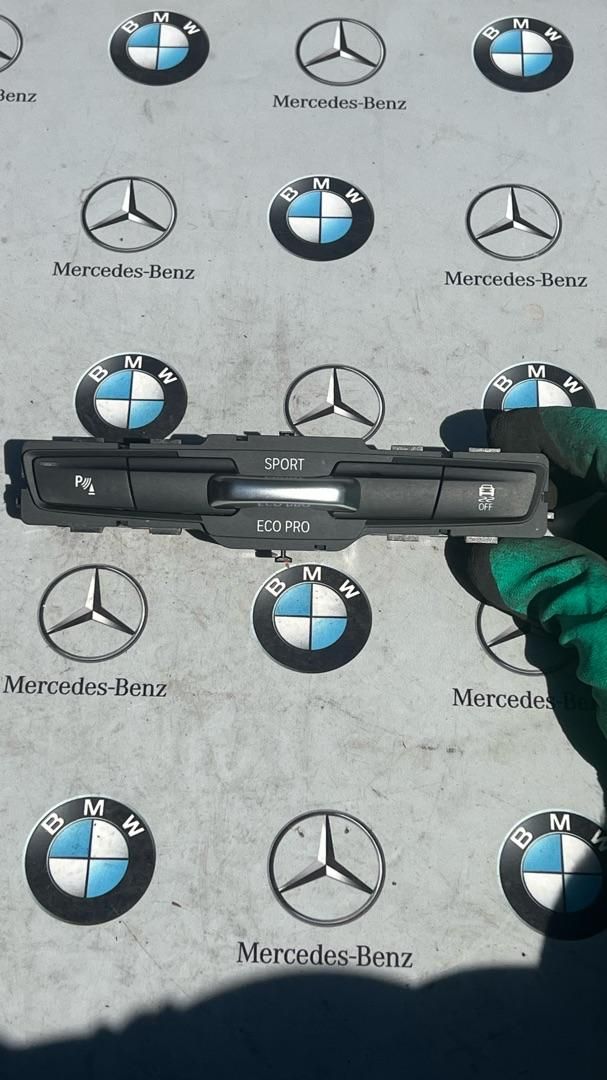 панель управления BMW 2 серия Active Tourer F45 2014, 1.5 л., B38 A15 A, бензин, 9323941 - фото №1