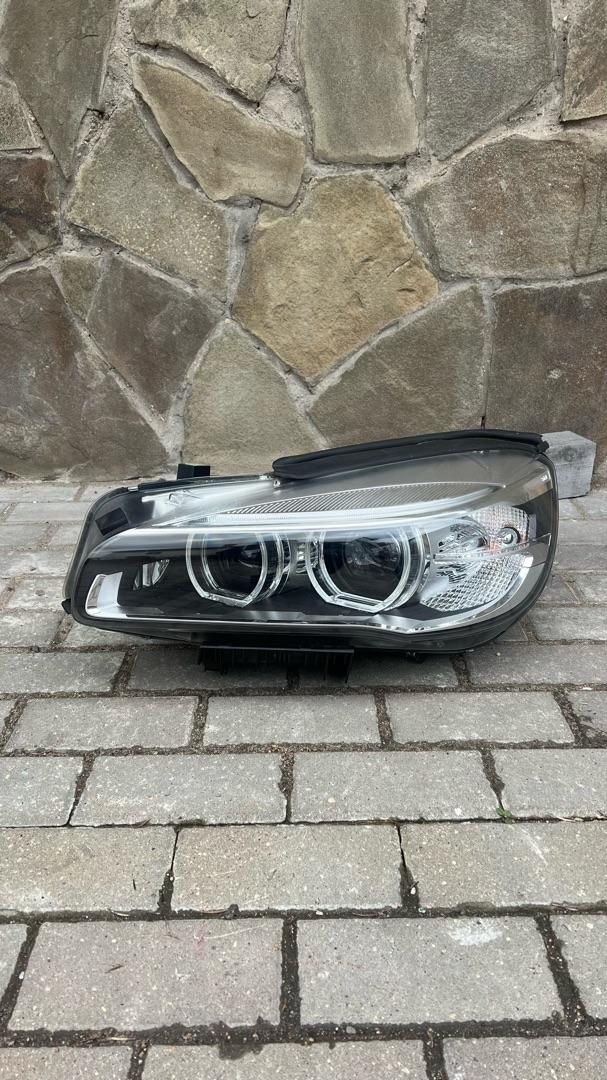фара левая BMW 2 серия Active Tourer F45 2015, 2.0 л., бензин, 7422581 - фото №1