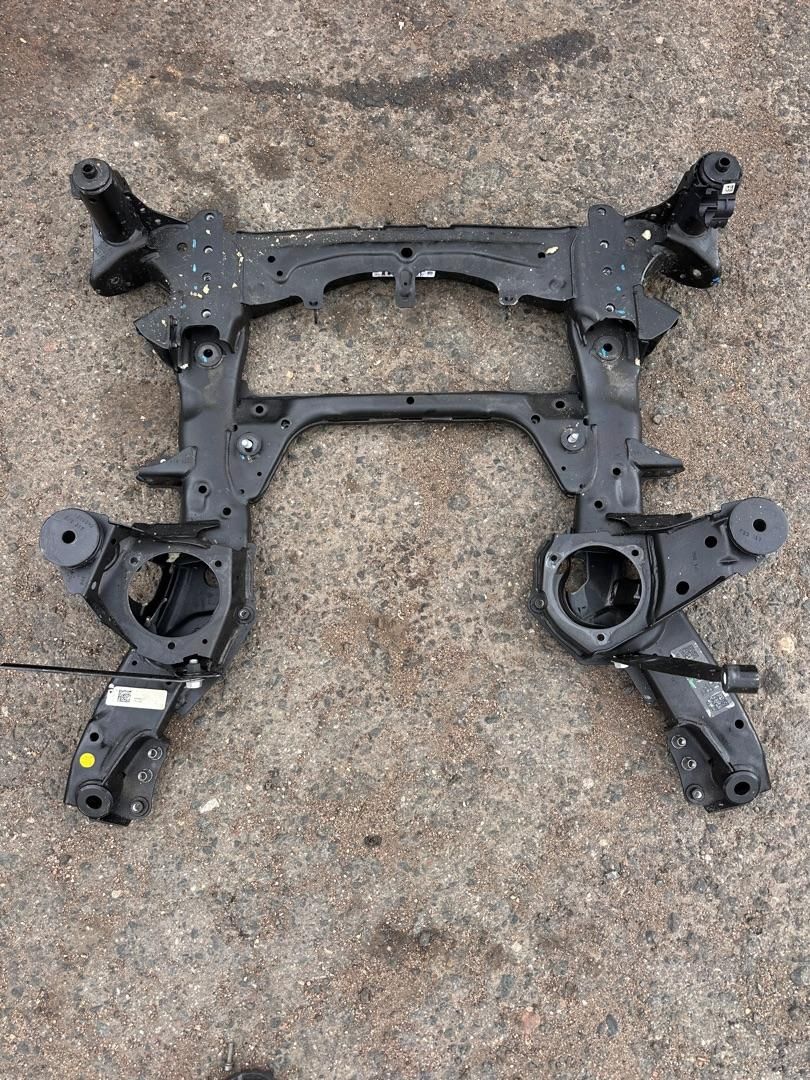 балка подвески передняя (подрамник) BMW X5 G05 [рестайлинг] 2023, 4.4 л., S68B44A, бензин, c4p, 6884852, 9218458