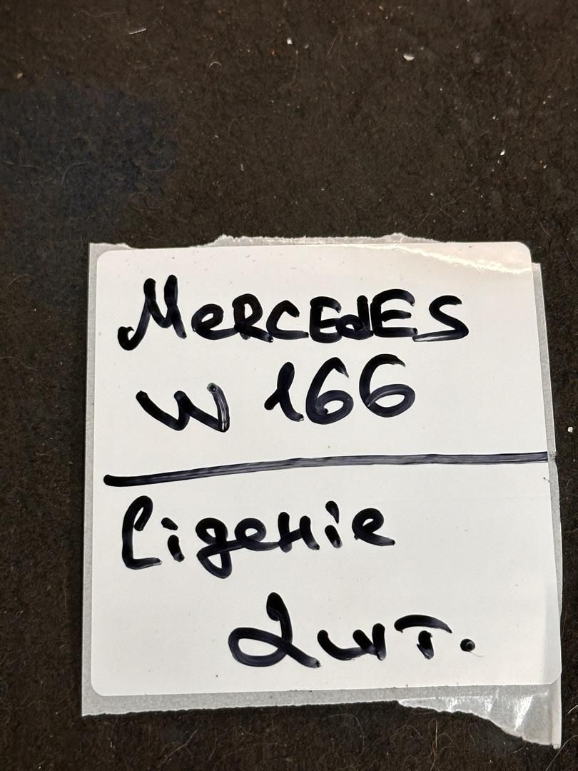 сиденье переднее Mercedes-Benz
