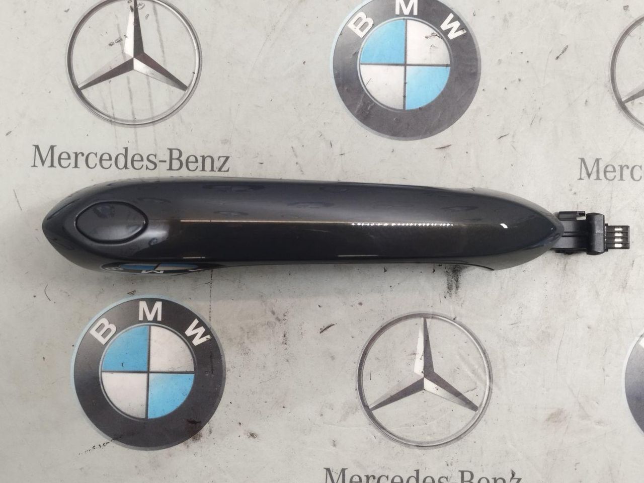 ручка наружная BMW 8 серия G14/G15 [рестайлинг] 2022, 3.0 л., B58B30C, бензин, АКПП, c36, купе, полный привод, 9854195