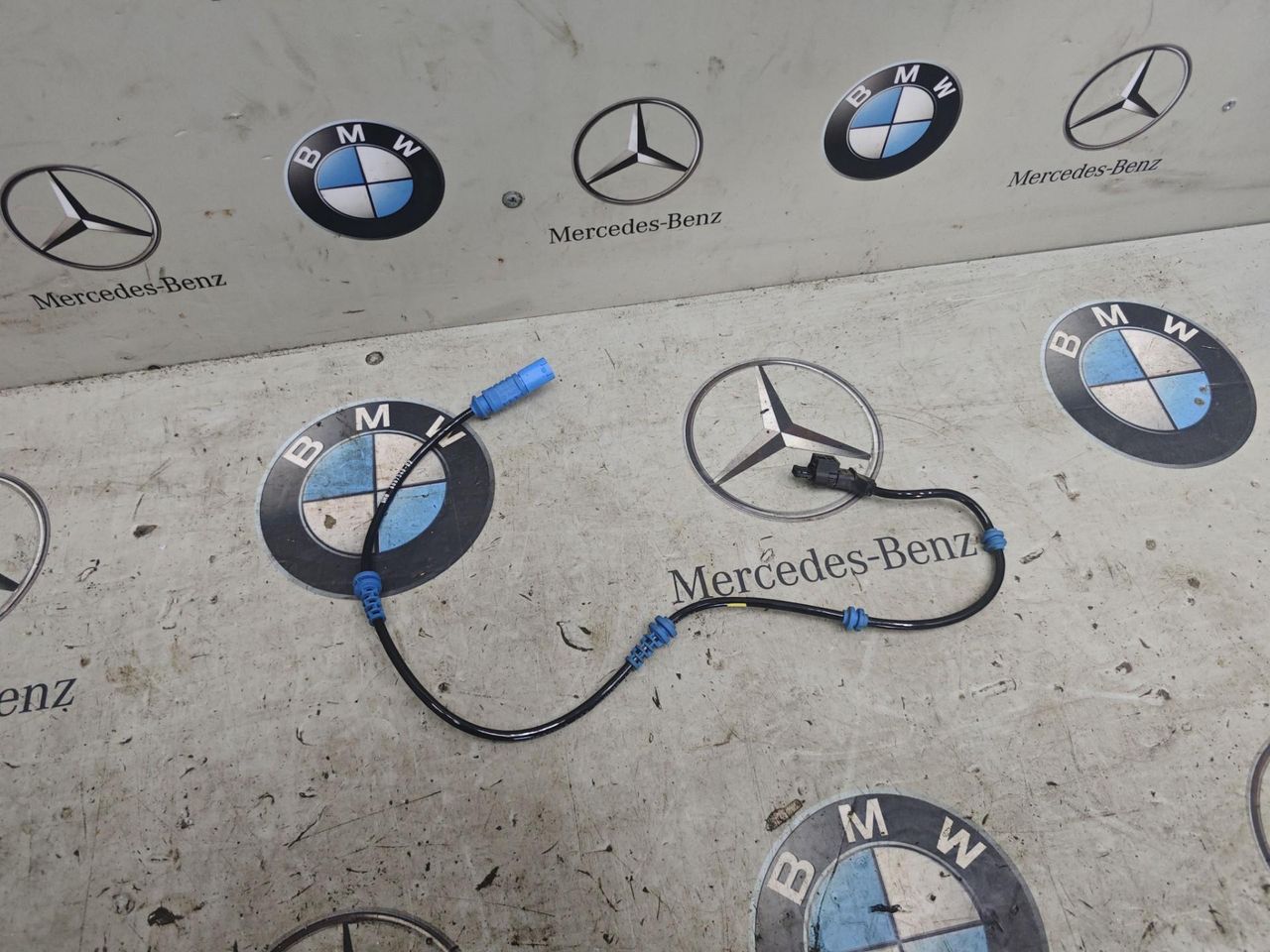 проводка амортизатора BMW XM G09 2023, 4.4 л., бензин, c5y, полный привод, 6887540