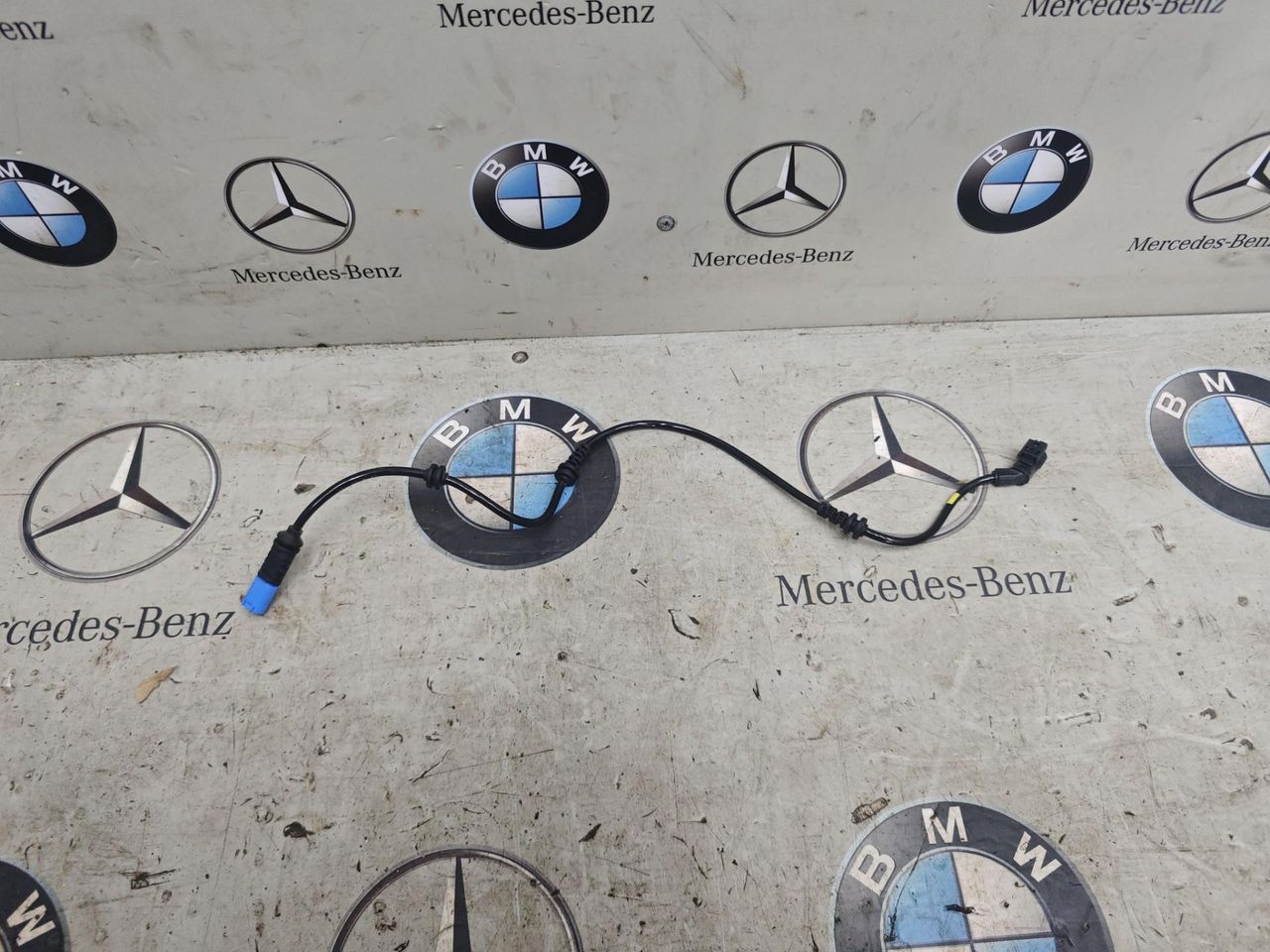 проводка амортизатора BMW XM G09 2023, 4.4 л., бензин, c5y, полный привод, 6887538