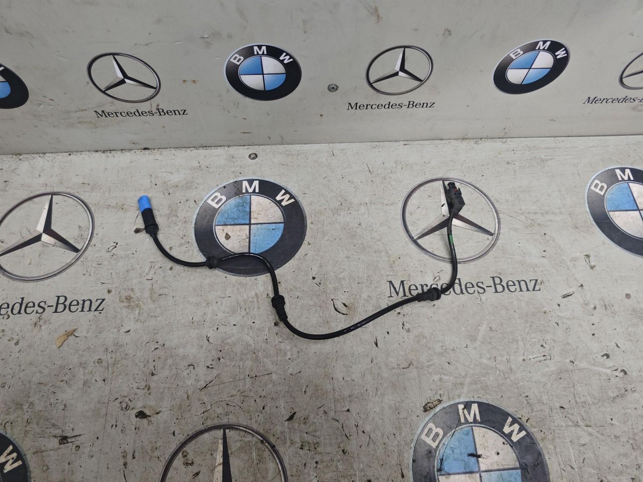 проводка амортизатора BMW XM G09 2023, 4.4 л., бензин, c5y, полный привод, 6887537