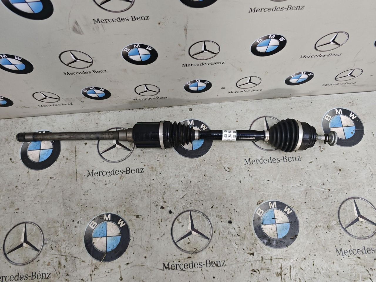 полуось передняя правая (приводной вал, ШРУС) BMW X4 G02 [рестайлинг] 2023, 2.0 л., B48B20C, бензин, 475, полный привод, 8643184