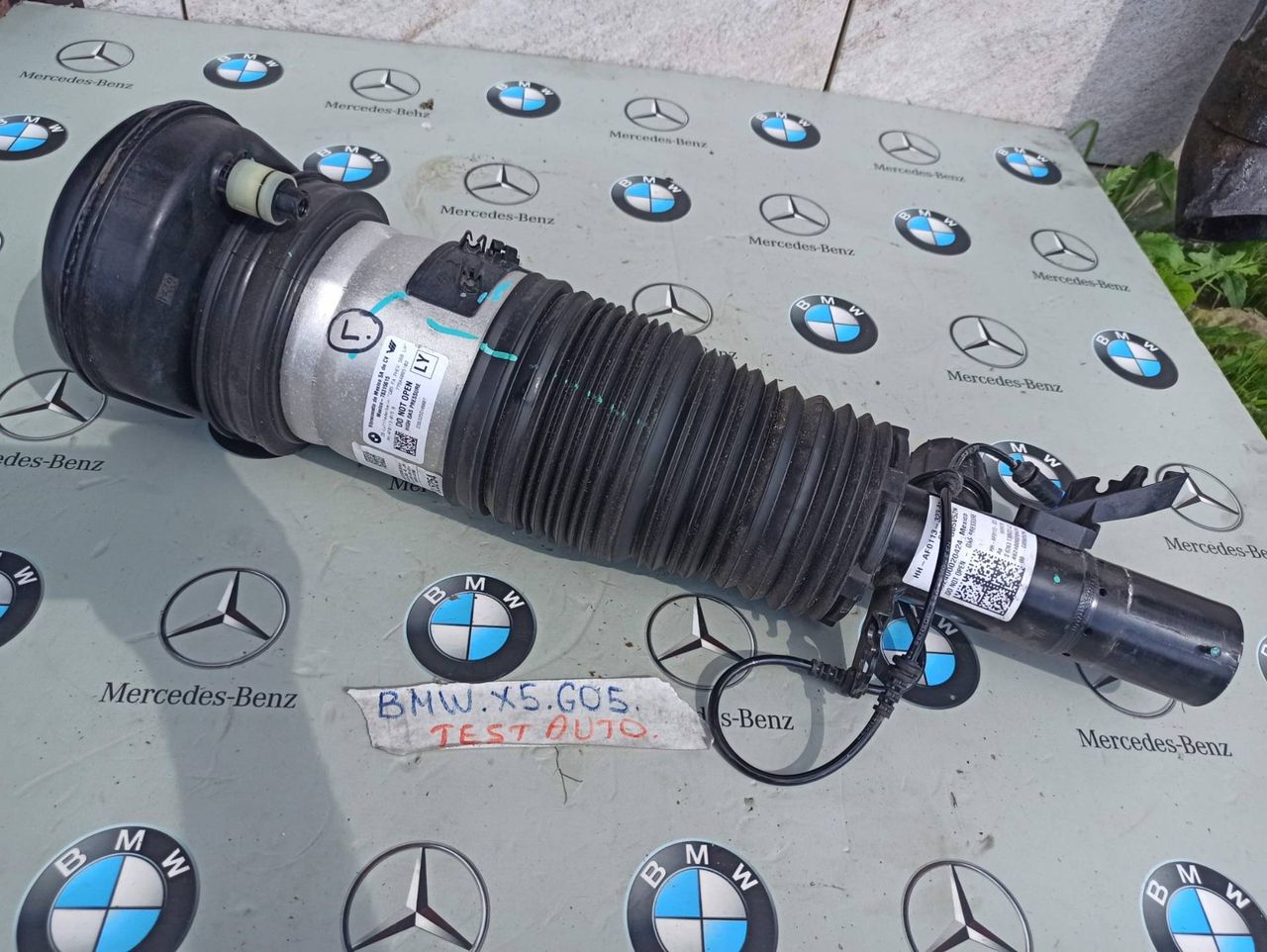 пневмостойка передняя BMW X5 G05 [рестайлинг] 2023, 4.4 л., S68B44A, бензин, c4p, 5A40B51