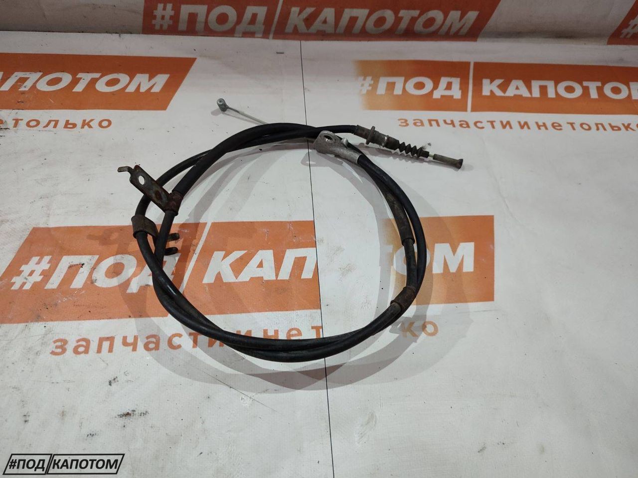 трос ручника Mazda CX-5 1 поколение 2013, 2.2 л., SH-VPTS, дизель, АКПП, 34k, внедорожник 5 дв., полный привод - фото №1