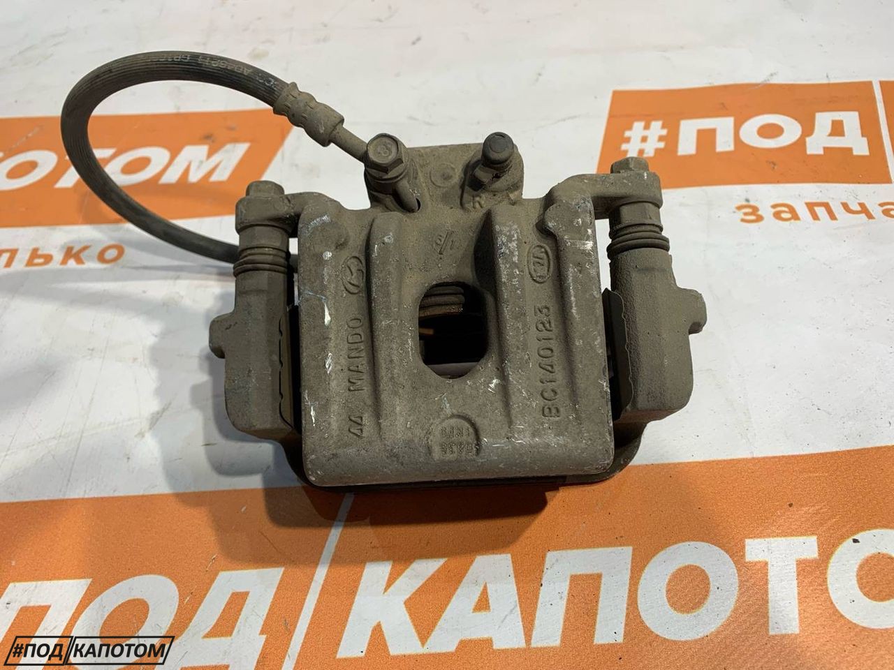 СУППОРТ зад. прав. Hyundai Santa Fe 3 поколение (DM) 2013, 2.2 л., D4HB, дизель, АКПП, ncw, внедорожник 5 дв., полный привод, VS140123, 582302W300 - фото №1