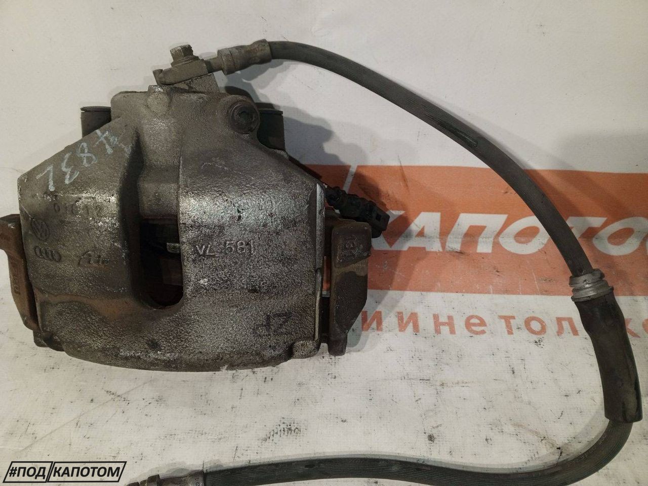 СУППОРТ перед. лев. Volkswagen Passat B7 2013, 1.4 л., CAXA, бензин, АКПП, z2 / h5x, универсал, передний привод, 1K0615123E - фото №1