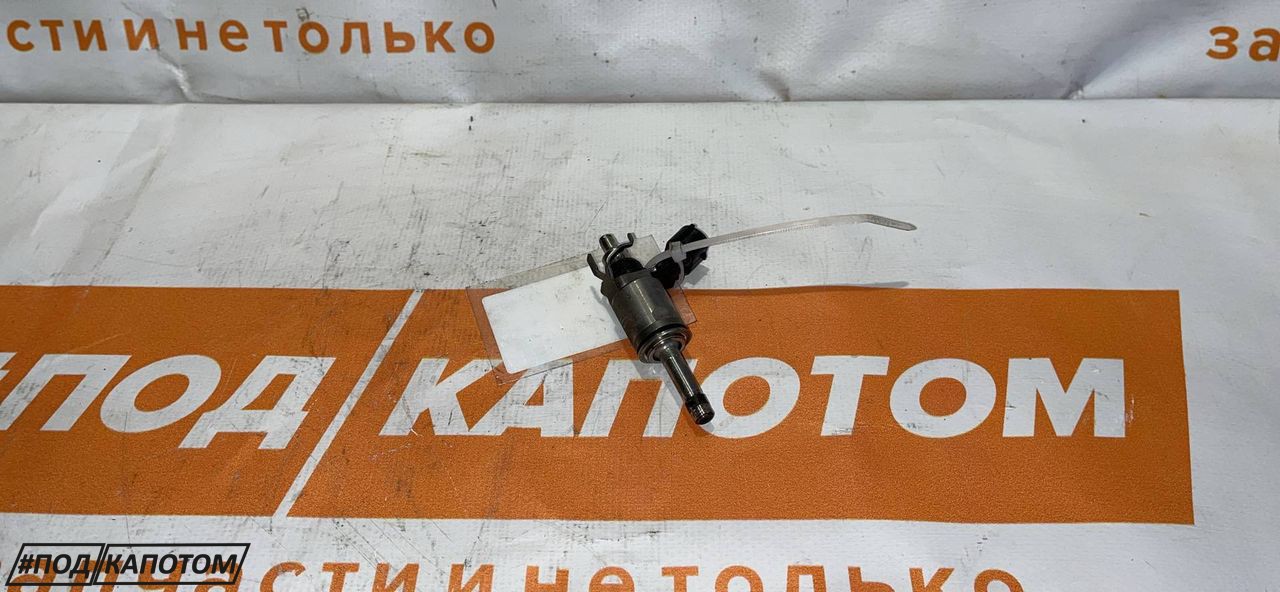 форсунка Ford Focus 3 поколение 2011, 2.0 л., MGDA, бензин, АКПП, хетчбэк 5 дв., передний привод, CM5E-BB0021 - фото №1