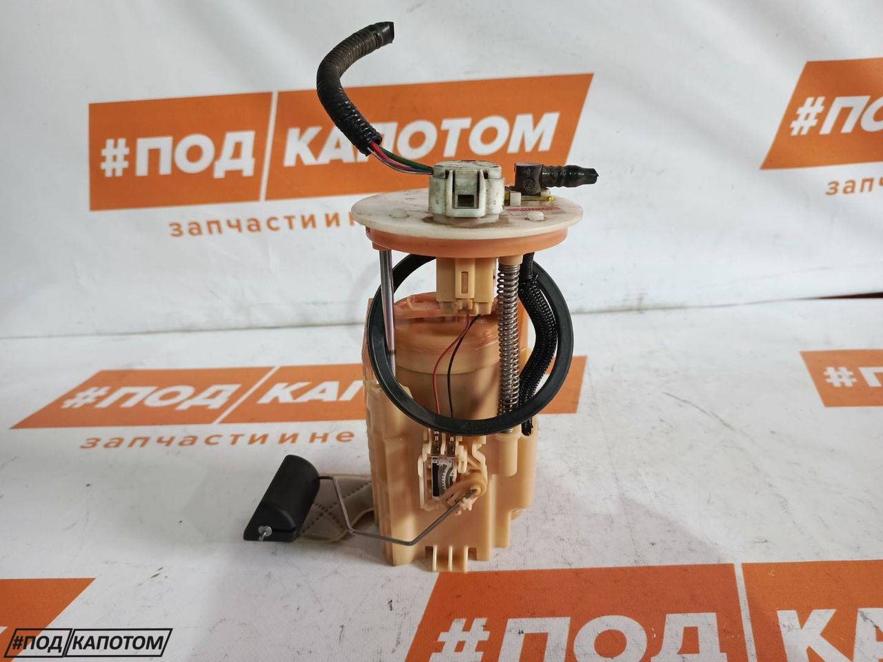насос топливный Toyota Camry 8 поколение XV50 2012, 3.5 л., 2GR-FE, бензин, АКПП, 1g3, седан, передний привод - фото №1