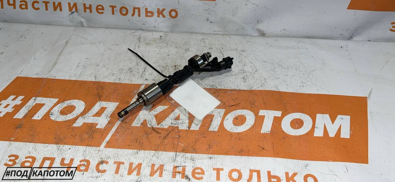 форсунка Ford Kuga 2 поколение 2013, 1.6 л., JTMA, бензин, АКПП, frozen white, внедорожник 5 дв., полный привод, CJ5G9F593-AB - фото №1