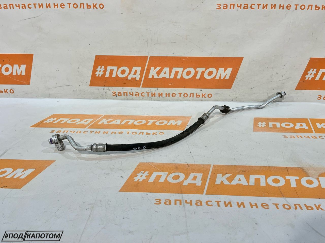 трубка кондиционера Volkswagen Tiguan 2 поколение 2018, 2.0 л., CZPA, бензин, АКПП, 0q/c9a, внедорожник 5 дв., полный привод, 5QF816721L - фото №1