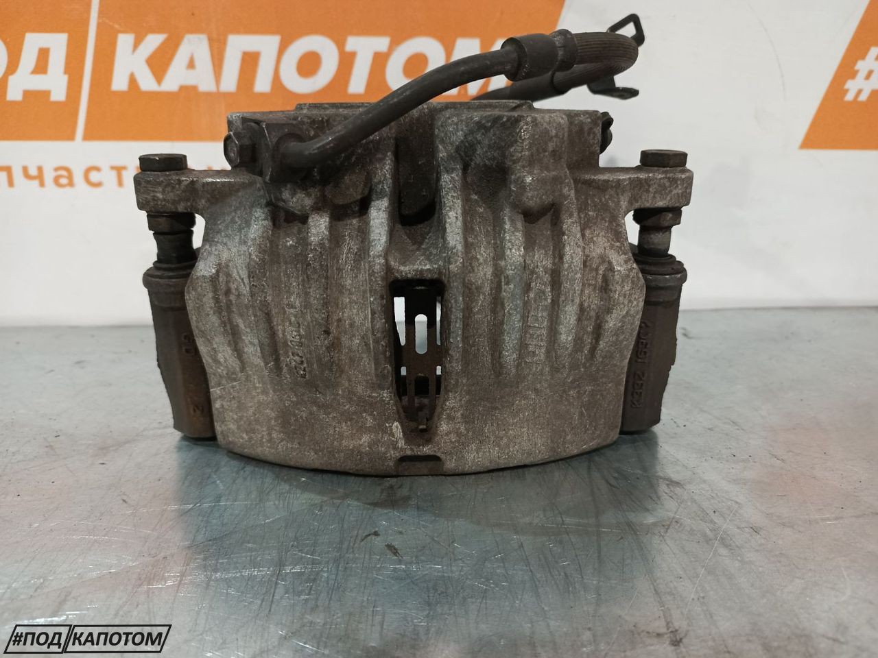 СУППОРТ перед. лев. Chevrolet TrailBlazer 1 поколение 2003, 4.2 л., LL8, бензин, АКПП, primary black, внедорожник 5 дв., полный привод, 88966985 - фото №1