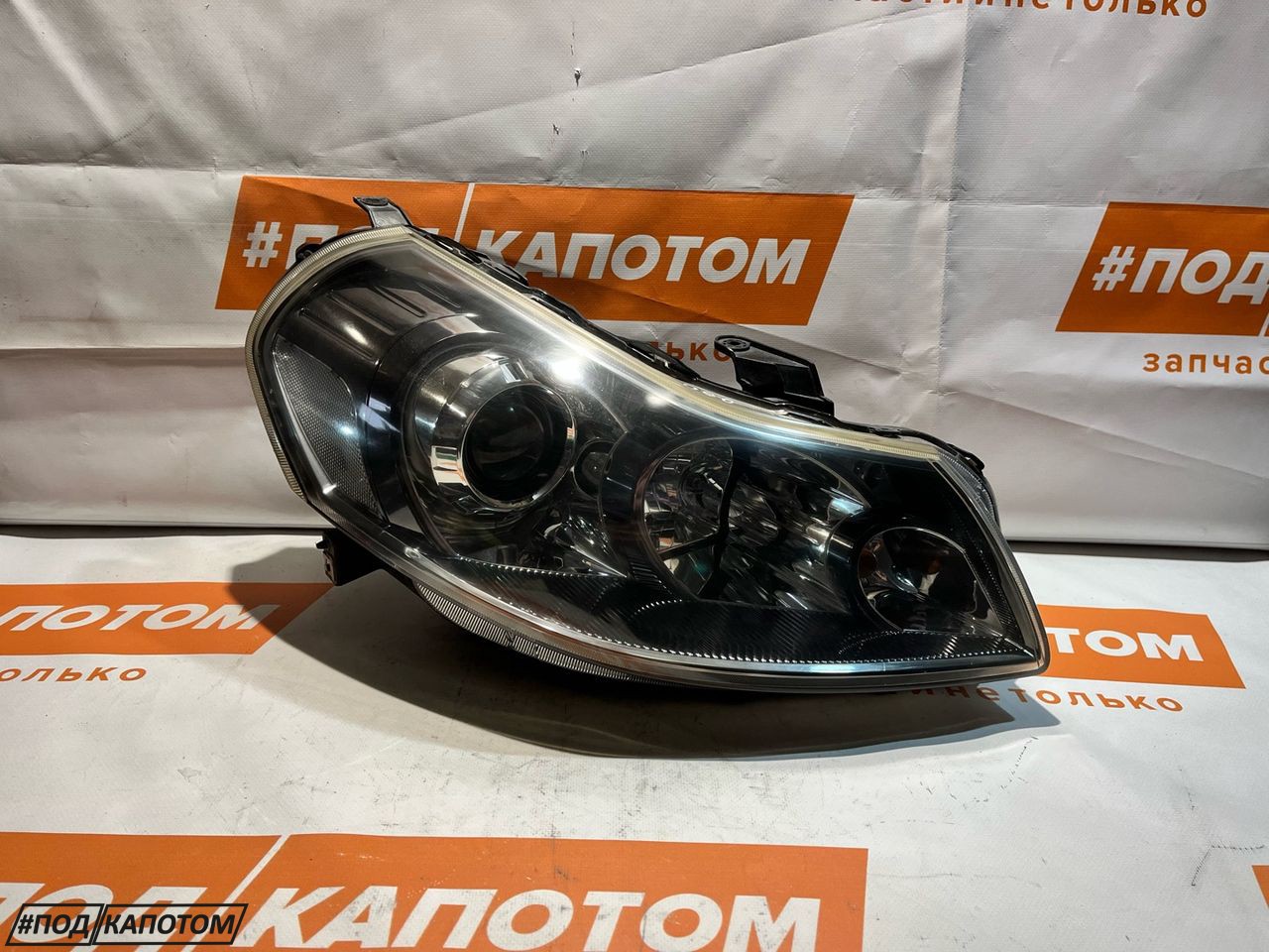 Фара Ксенон прав. Suzuki SX4 1 поколение 2007, 1.5 л., M15A, бензин, АКПП, z7t, хетчбэк 5 дв., передний привод, 100-59104 - фото №1