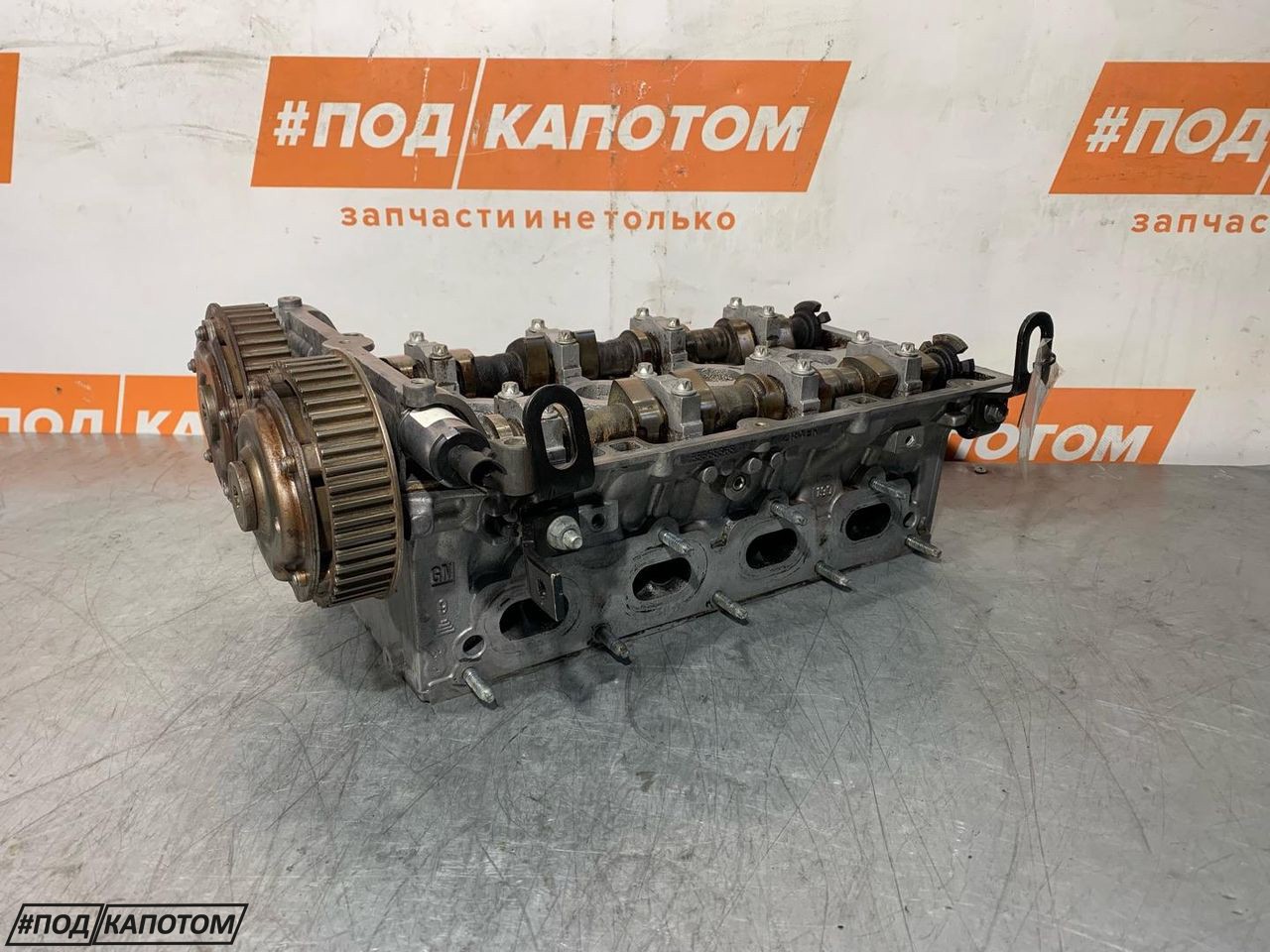 головка блока цилиндров Chevrolet Cruze 1 поколение (2009 - 2012), 1.8 л., F18D4, бензин, 55568363 - фото №1