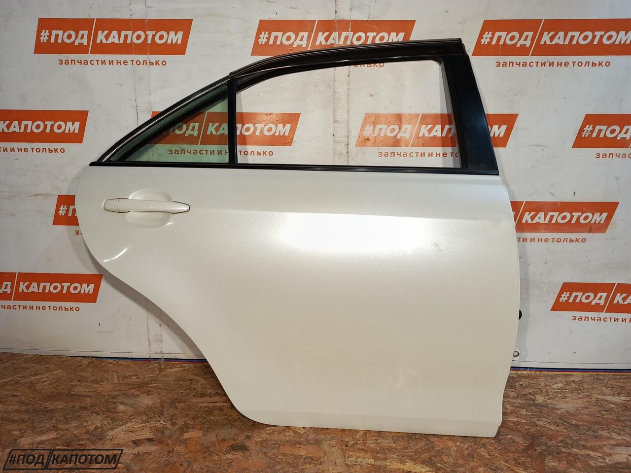 дверь задняя правая Toyota Camry 7 поколение XV40 2007, 2.4 л., 2AZ-FE, бензин, АКПП, 070, 6700333160 - фото №1